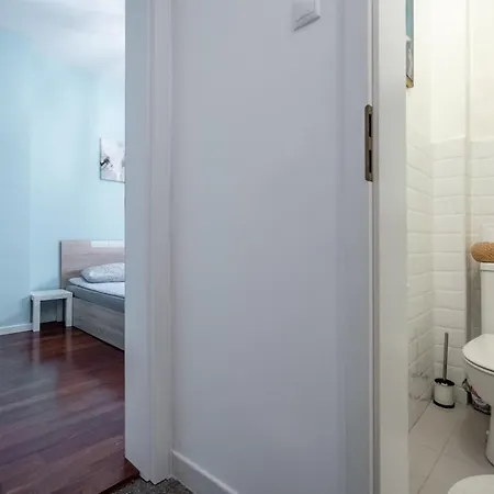 Vintage And Stylish 2bdrm Sofia
